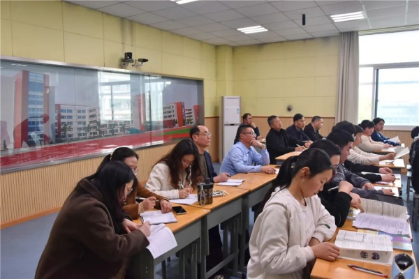 8f47d9f482ff4832bf8cf27ff1c091ac.jpg 8f47d9f482ff4832bf8cf27ff1c091ac.jpg