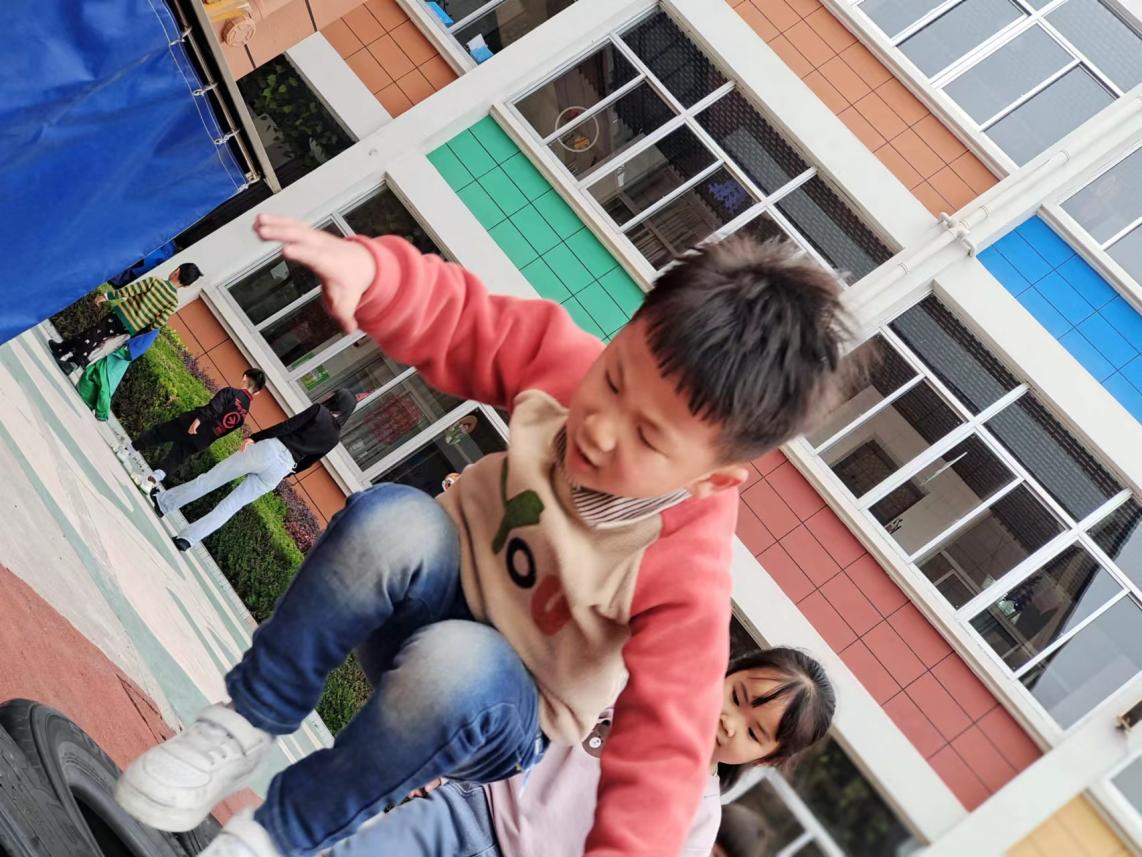 b345bf1ecf754992a48d20022f3a1d29.jpeg