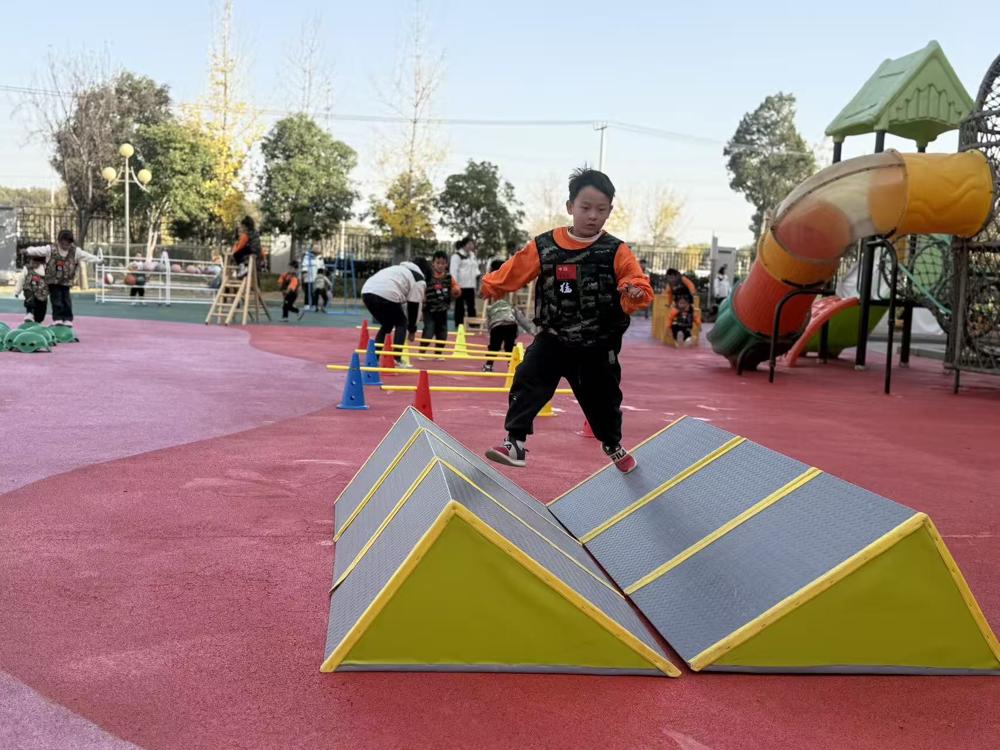 76e4c3a9e0cc4862b9397fc936a4d8ee.jpeg 76e4c3a9e0cc4862b9397fc936a4d8ee.jpeg