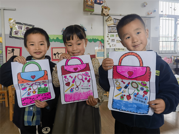 1cd237b2e74a414484e598658c65de25.jpg 1cd237b2e74a414484e598658c65de25.jpg